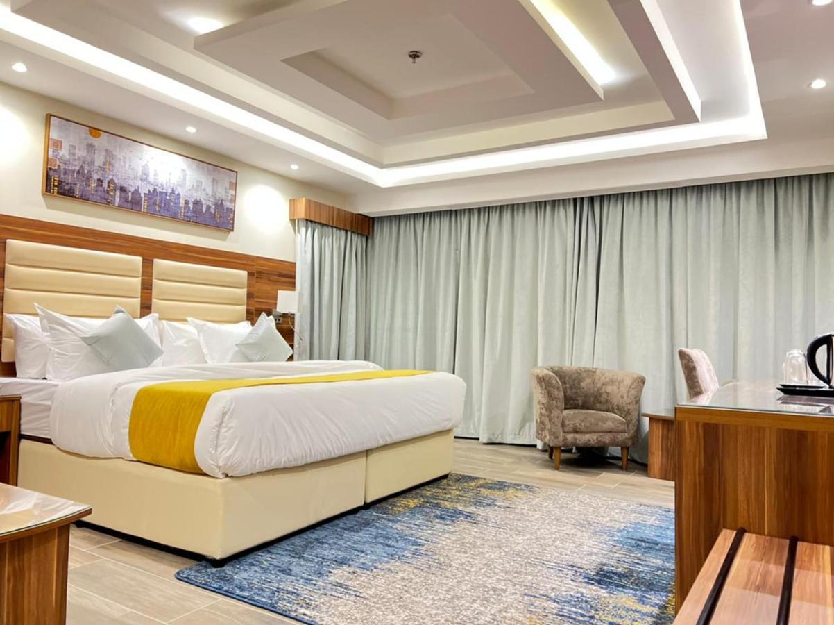 Moments Hotel Jeddah Exterior foto